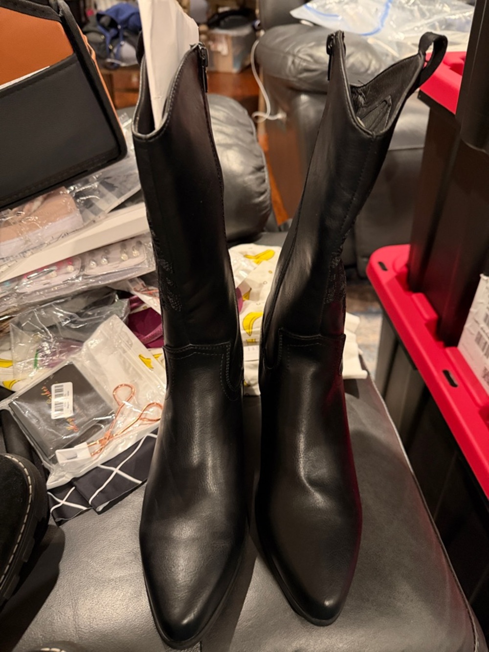 Women's Black Mid-Calf Pointed Toe Cowboy Boot